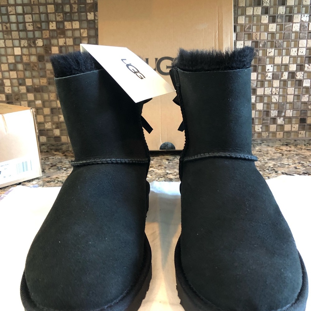 UGG Women's Mini Bailey Bow Ii Ankle Boot